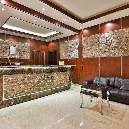 قصر اليمامة للاجنحة الفندقية-فرع السلام Riyadh Exterior photo